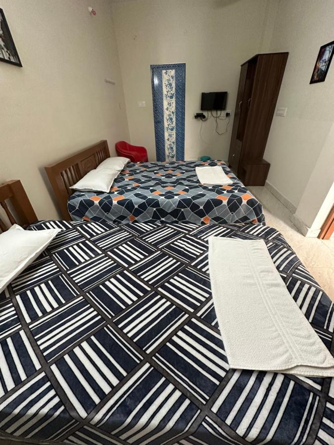 Jothi Residency Lodge